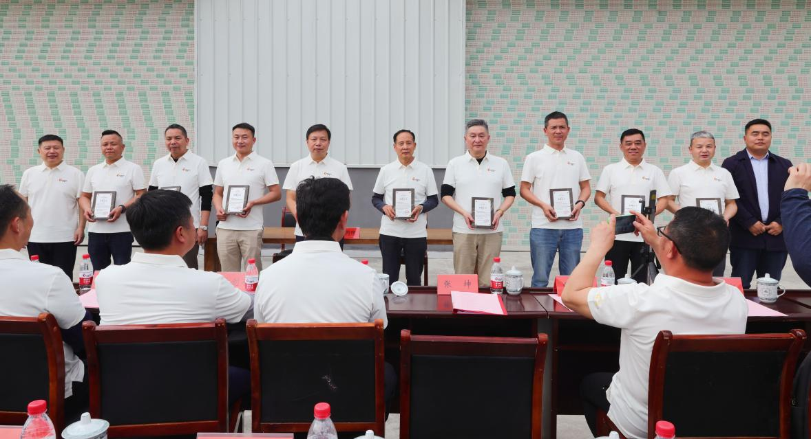 图片 3.png 图片 3.png